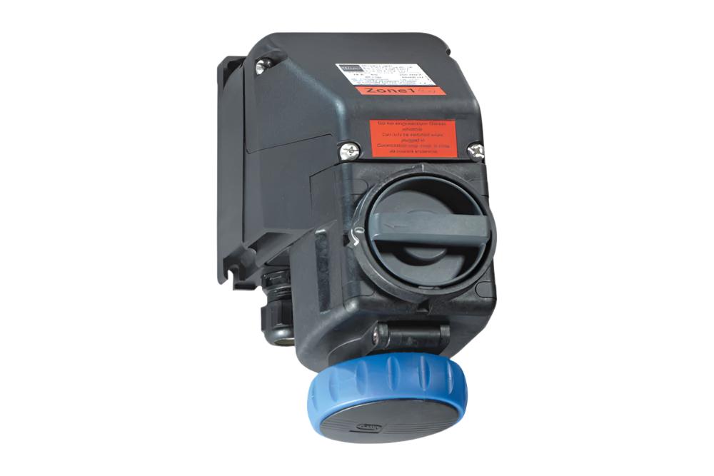 8570/11 - 306 - S - 01 - 0 - 00 - XXX - Toma 16A 2P+T